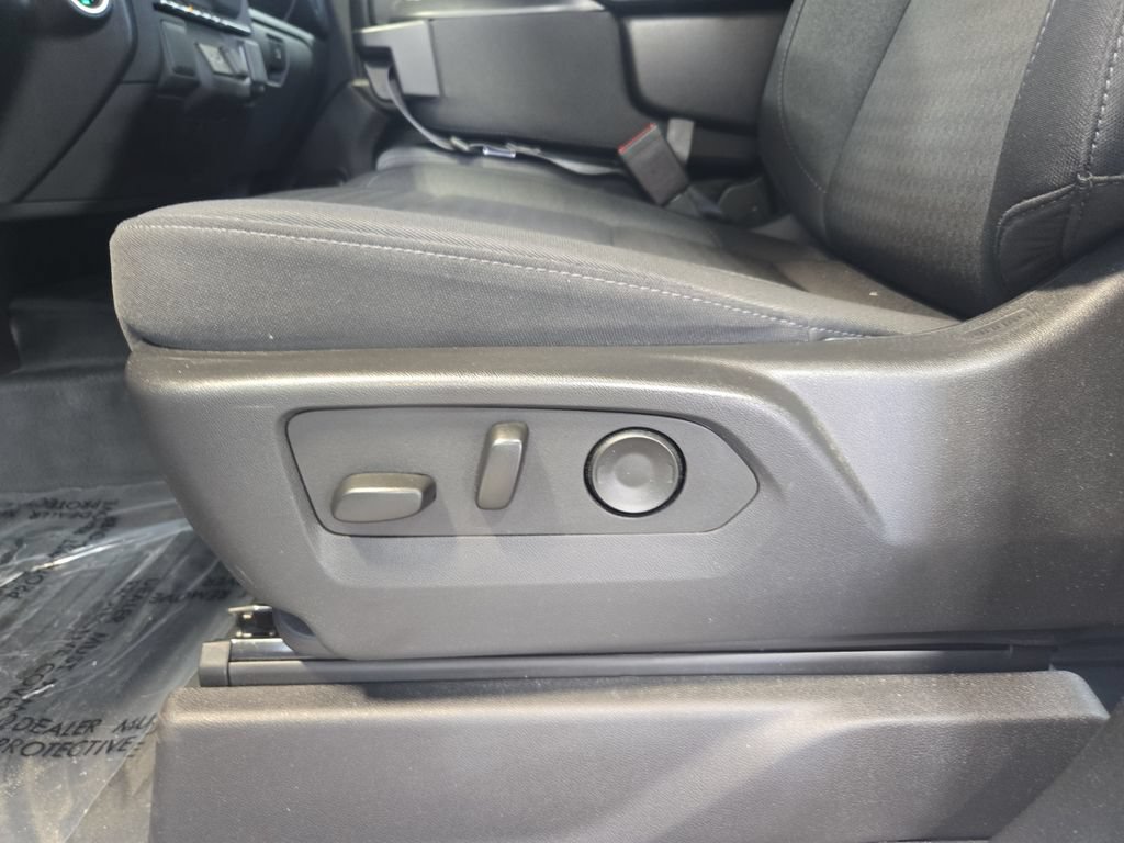 Used 2025 GMC Sierra 1500 Pro w/ Pro Value Package AWD/4WD image 28