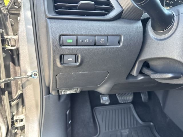 Used 2025 Nissan Sentra S image 23