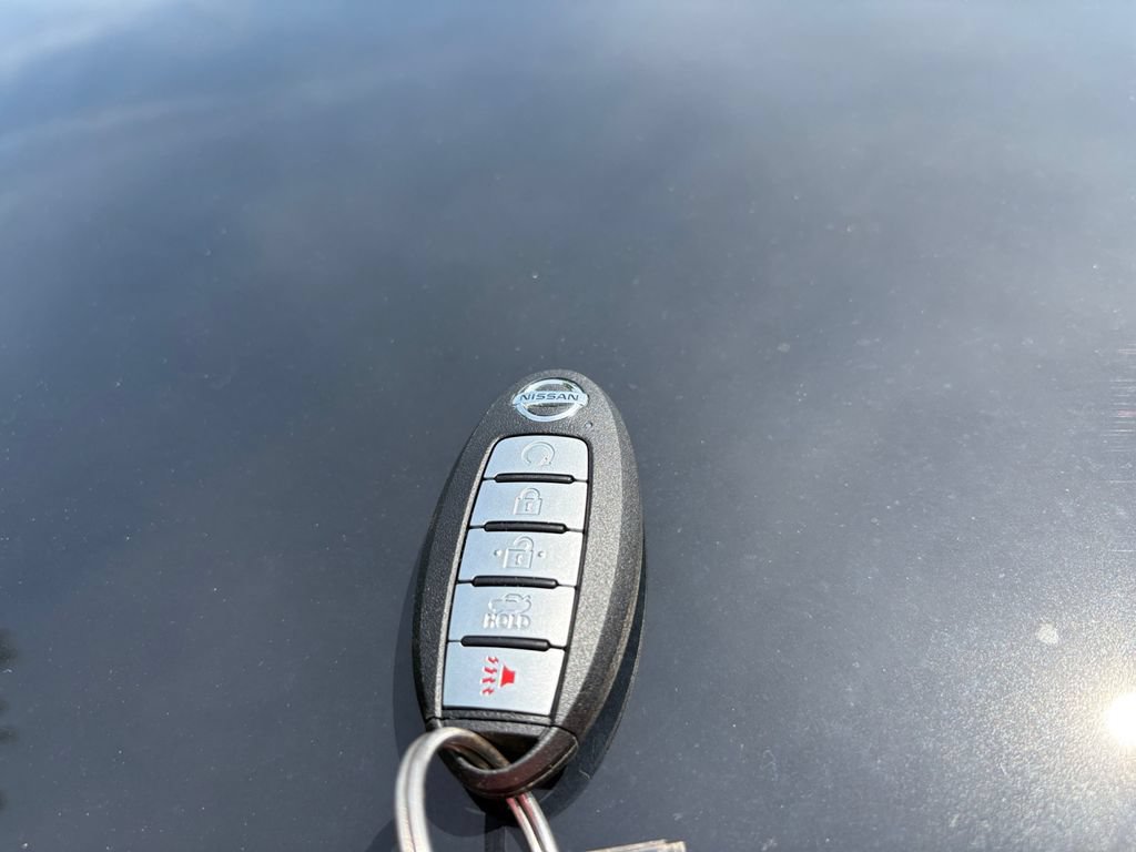 Used 2022 Nissan Sentra SR FWD image 30