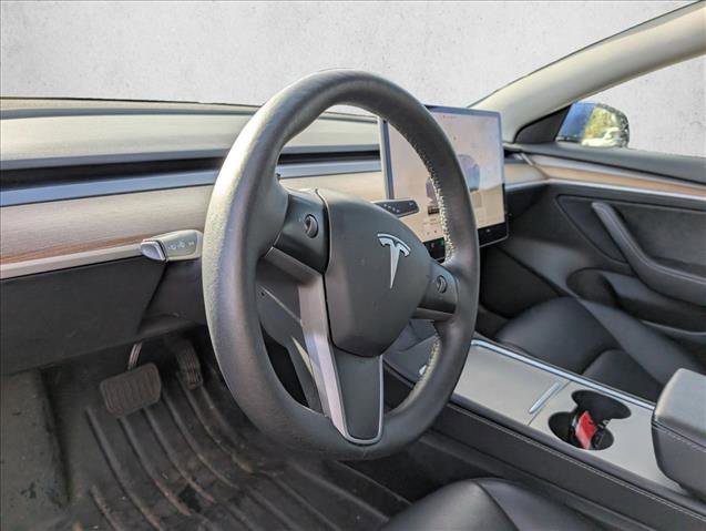 Used 2023 Tesla Model 3 Standard Range image 10