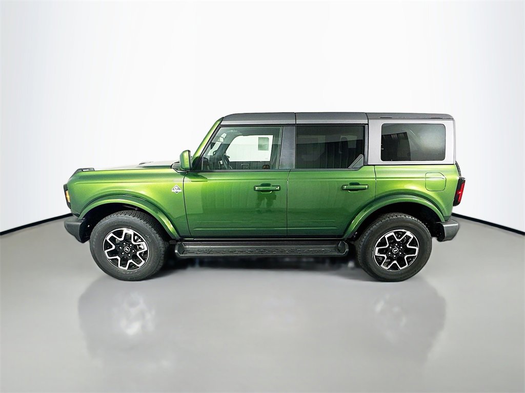 New 2025 Ford Bronco Outer Banks image 4