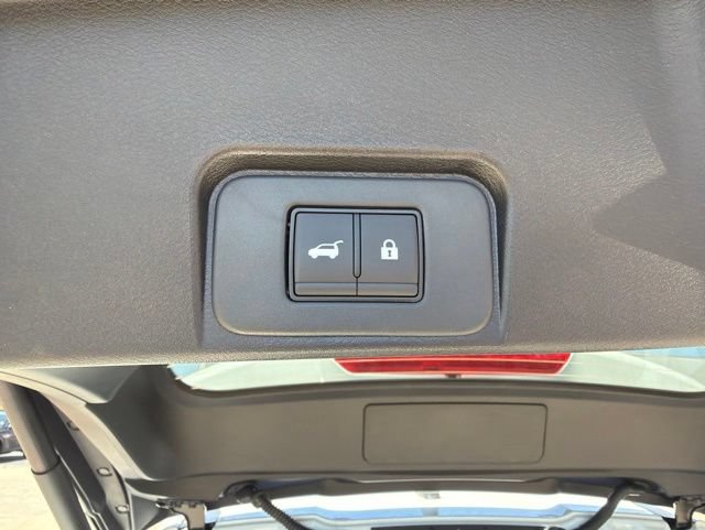 New 2026 Nissan Rogue SV FWD image 8