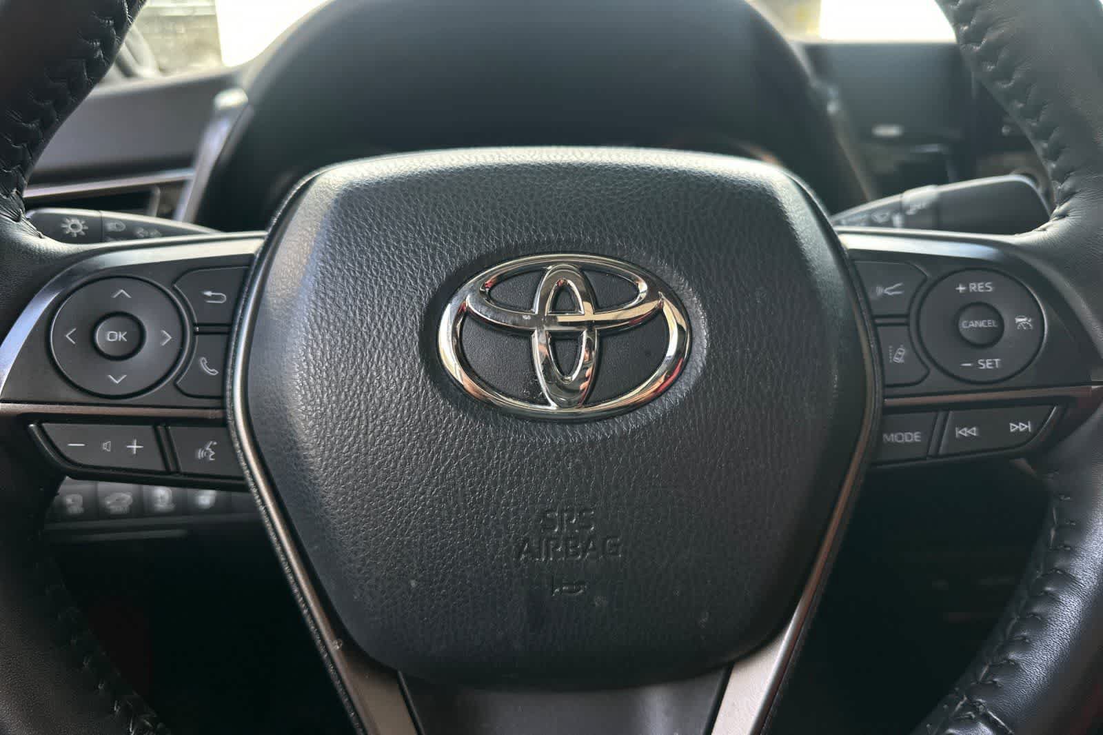 Used 2022 Toyota Camry XSE w/ Navigation Package FWD image 25