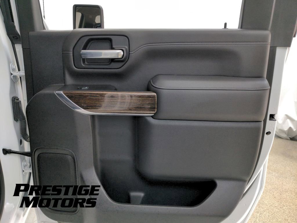 Used 2022 GMC Sierra 3500 SLE w/ SLE Convenience Package AWD/4WD image 40