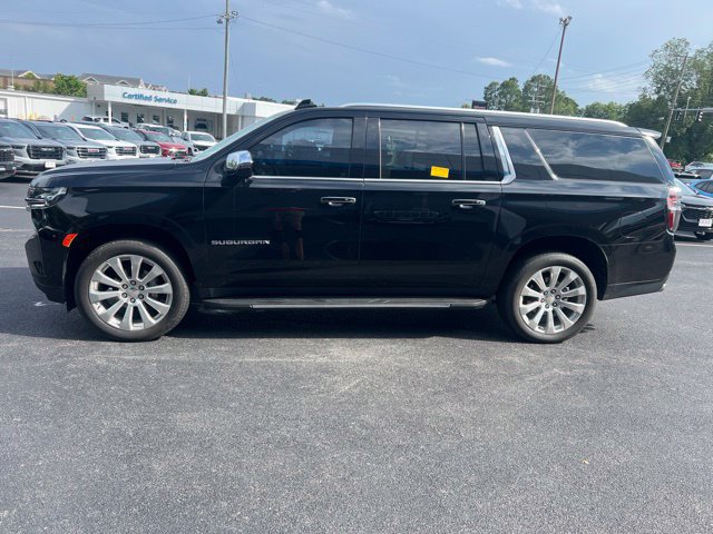 Used 2024 Chevrolet Suburban Premier AWD/4WD image 33