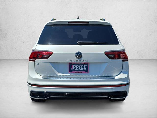 Used 2024 Volkswagen Tiguan SE R-Line FWD image 6