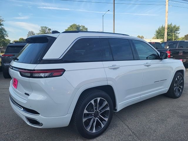 Used 2023 Jeep Grand Cherokee Overland w/ Advanced Protech Group III image 12