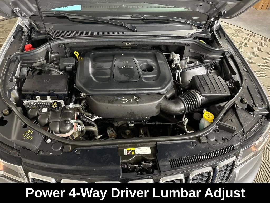 Used 2020 Jeep Grand Cherokee Laredo image 13