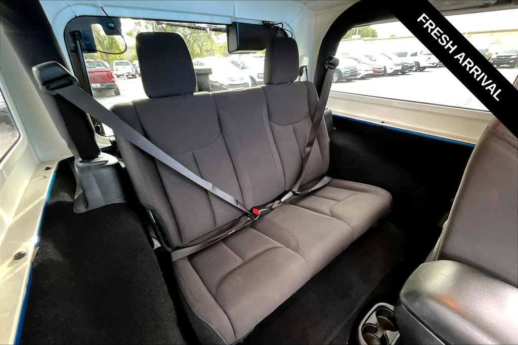 Used 2015 Jeep Wrangler Sport w/ Quick Order Package 24S AWD/4WD image 21