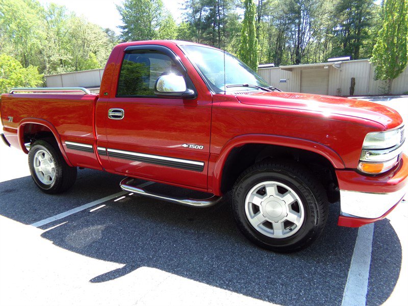 Used 2000 Chevrolet Silverado 1500 LS w/ Off-Road Chassis Pkg image 5