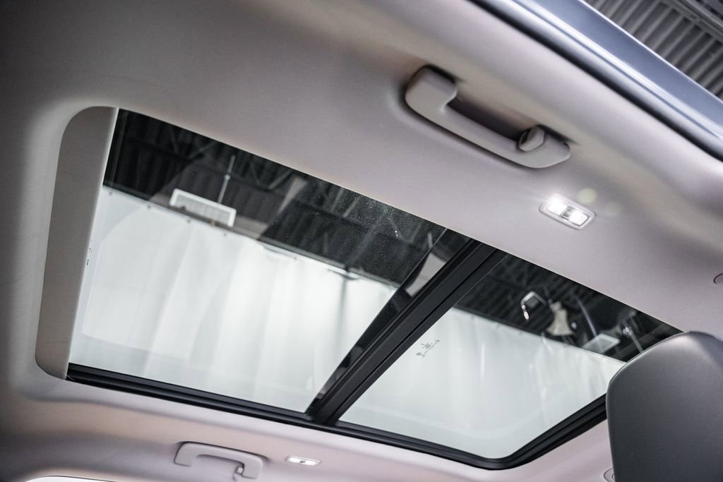 Used 2021 Lincoln Aviator Reserve w/ Elements Package Plus image 40