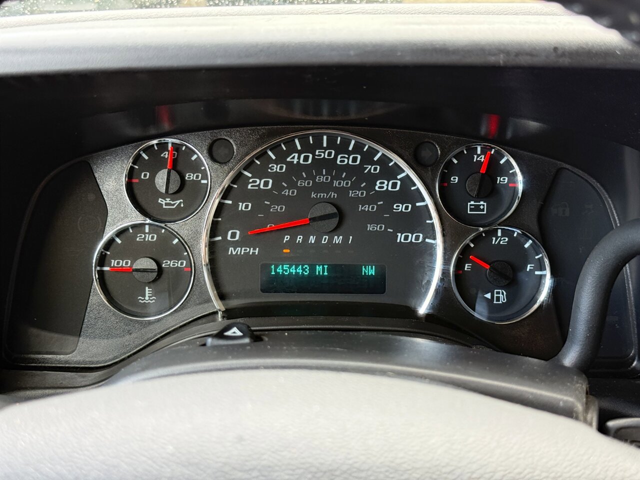 Used 2020 Chevrolet Express 2500 w/ Driver Convenience Package RWD image 19