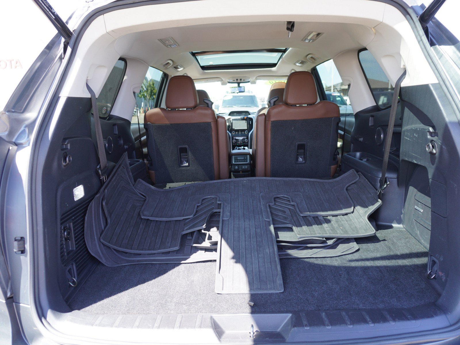 Used 2019 Subaru Ascent Touring AWD/4WD image 12