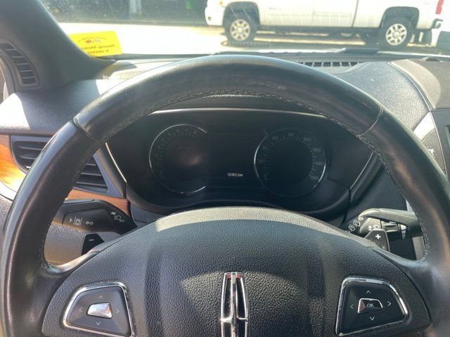 Used 2019 Lincoln MKC Reserve AWD/4WD image 21