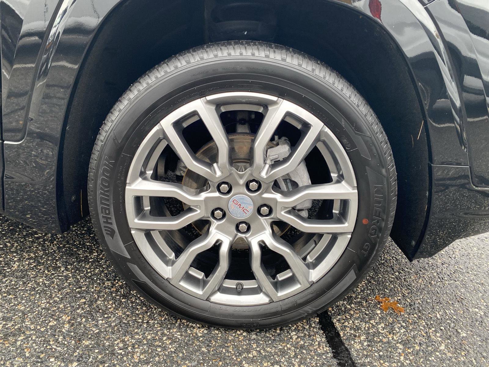 Used 2022 GMC Terrain Denali w/ LPO, Floor Liner Package image 12