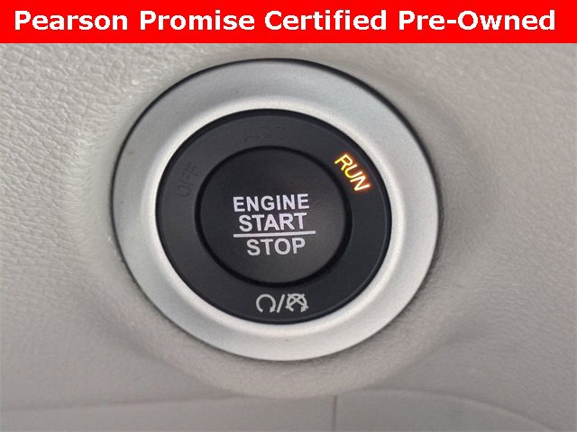 Used 2024 Chrysler Pacifica Touring-L image 27