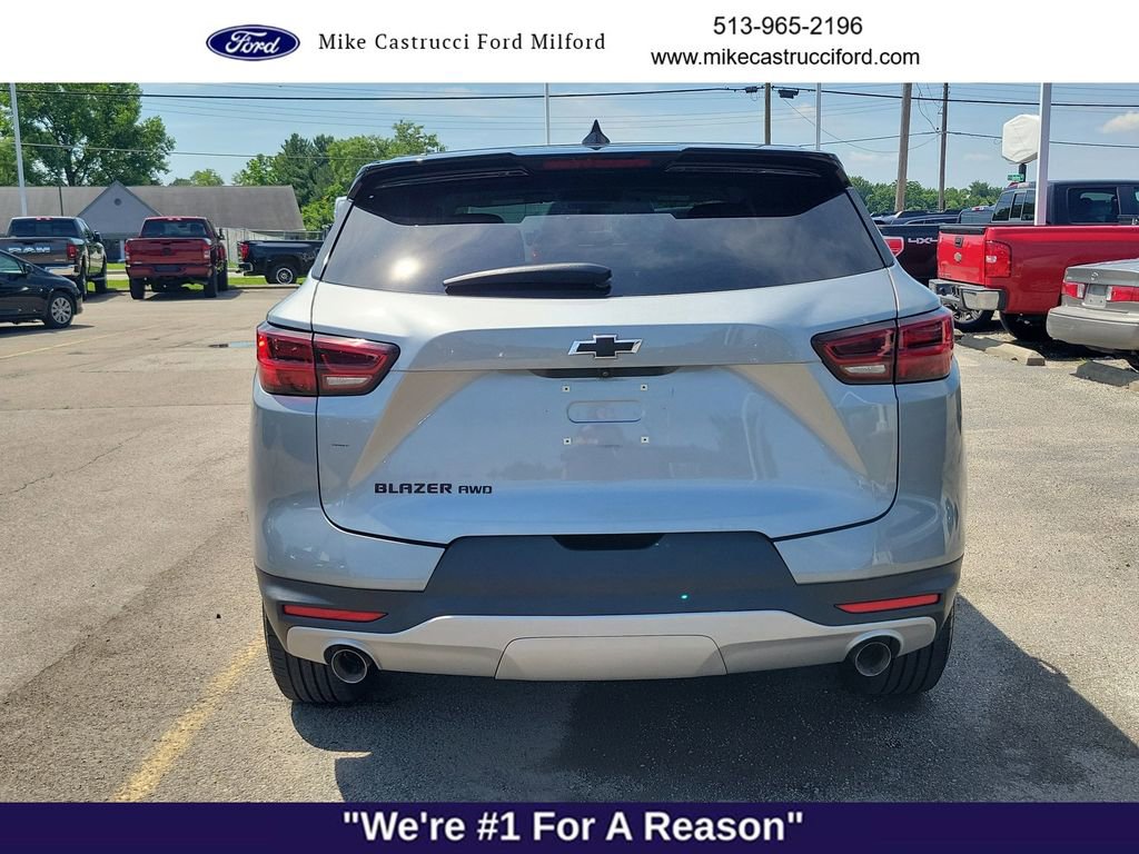 Used 2023 Chevrolet Blazer LT AWD/4WD image 4