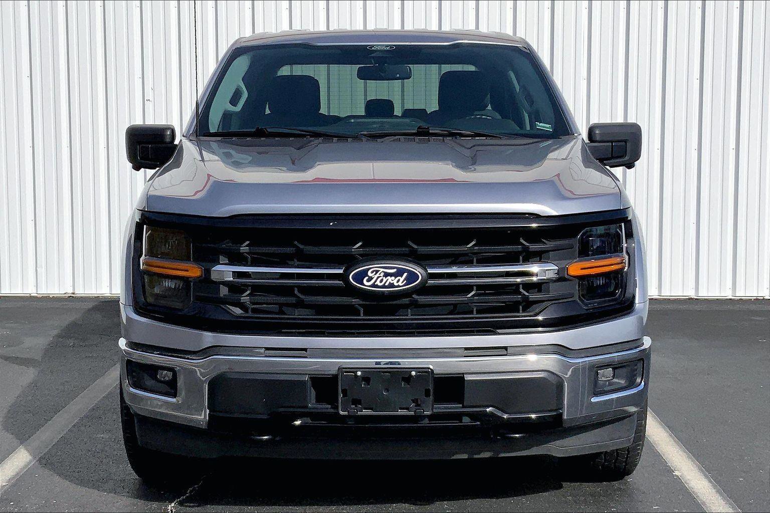 Used 2024 Ford F150 XLT w/ Mobile Office Package image 3