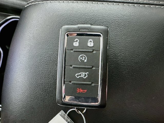 Used 2024 Jeep Grand Cherokee Limited 4xe AWD/4WD image 18