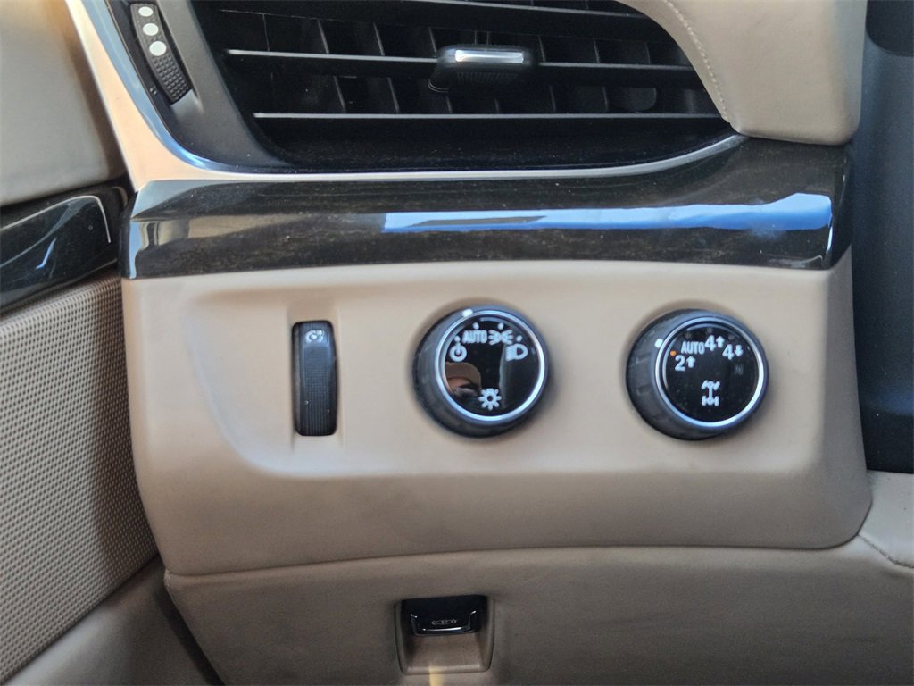 Used 2018 Cadillac Escalade ESV Platinum image 20