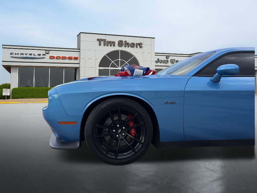 Used 2023 Dodge Challenger R/T w/ Plus Package image 10