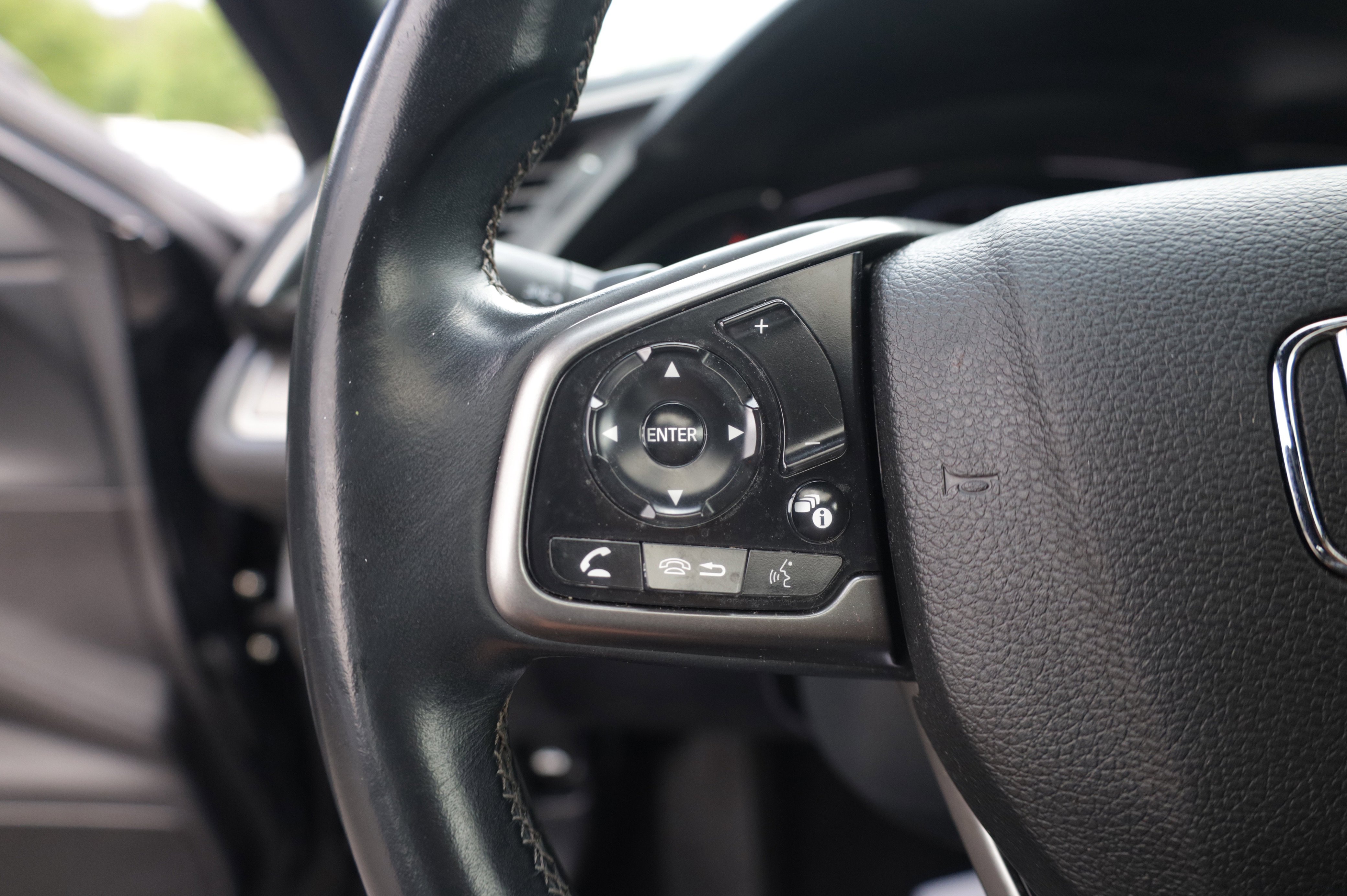 Used 2019 Honda Civic Sport Touring image 21