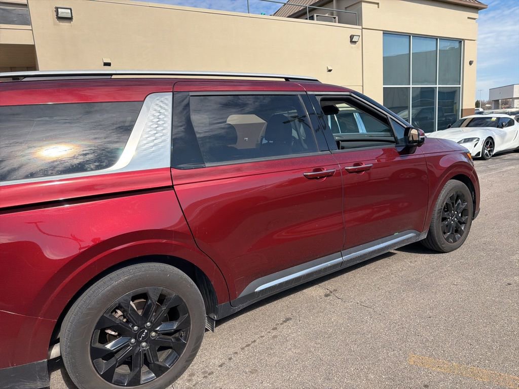 Used 2024 Kia Carnival SX Prestige image 4