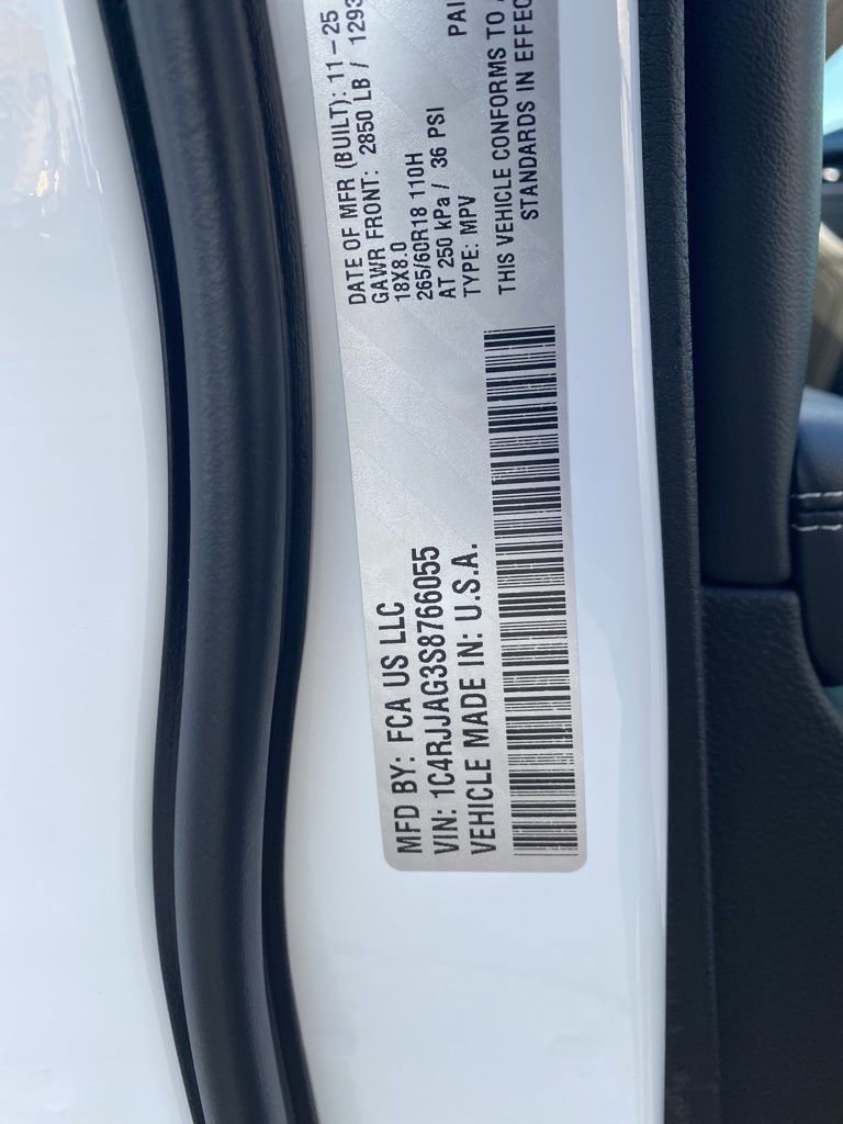 New 2025 Jeep Grand Cherokee L Altitude image 48