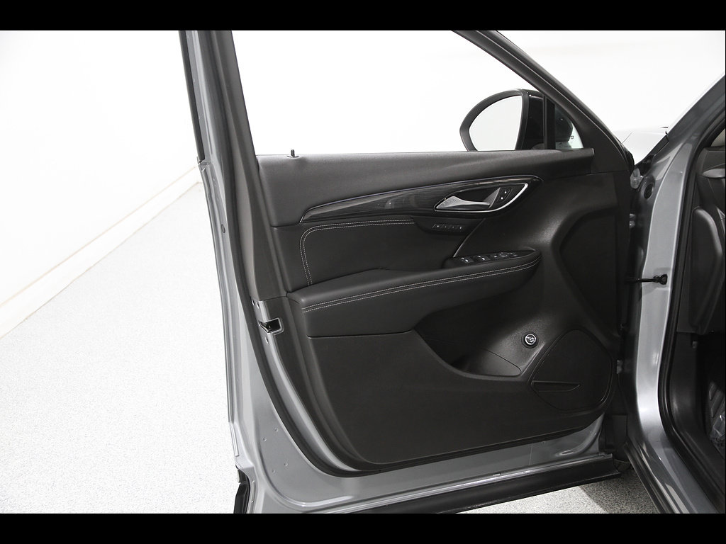 Certified 2023 Buick Envision Essence w/ Sport Touring Package AWD/4WD image 4