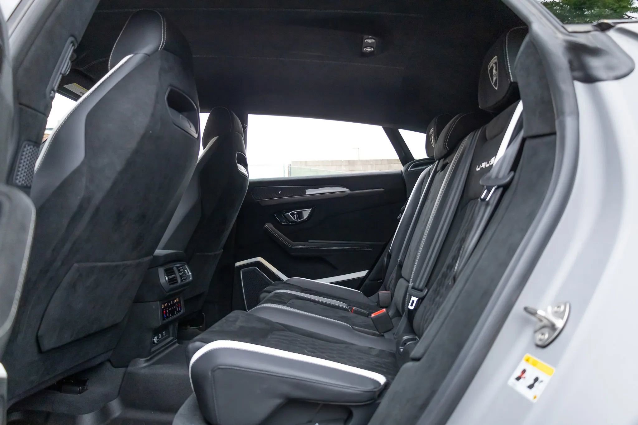 Used 2024 Lamborghini Urus Performante AWD/4WD image 73