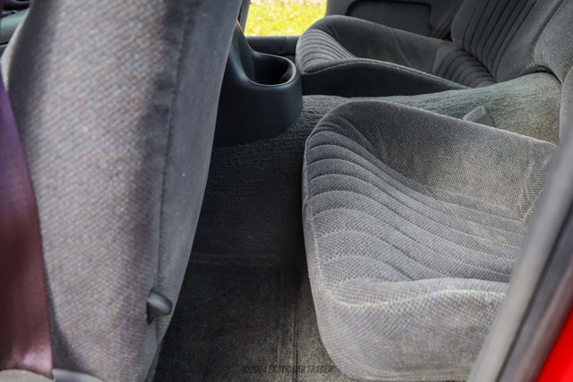 Used 1997 Pontiac Firebird Coupe w/ Opt Pkg image 91