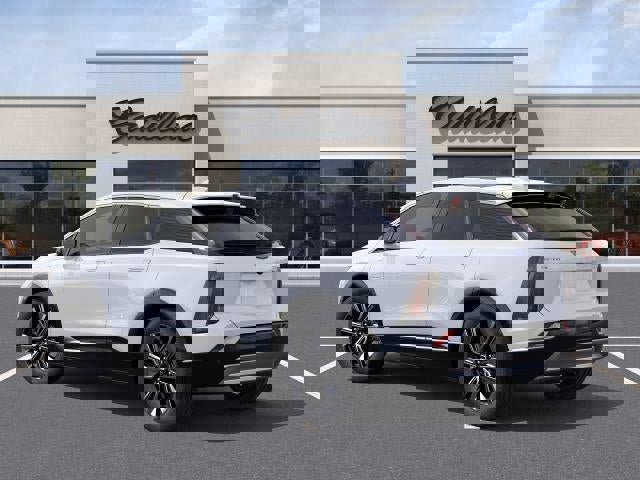 New 2026 Cadillac Optiq Luxury 2 AWD/4WD image 3