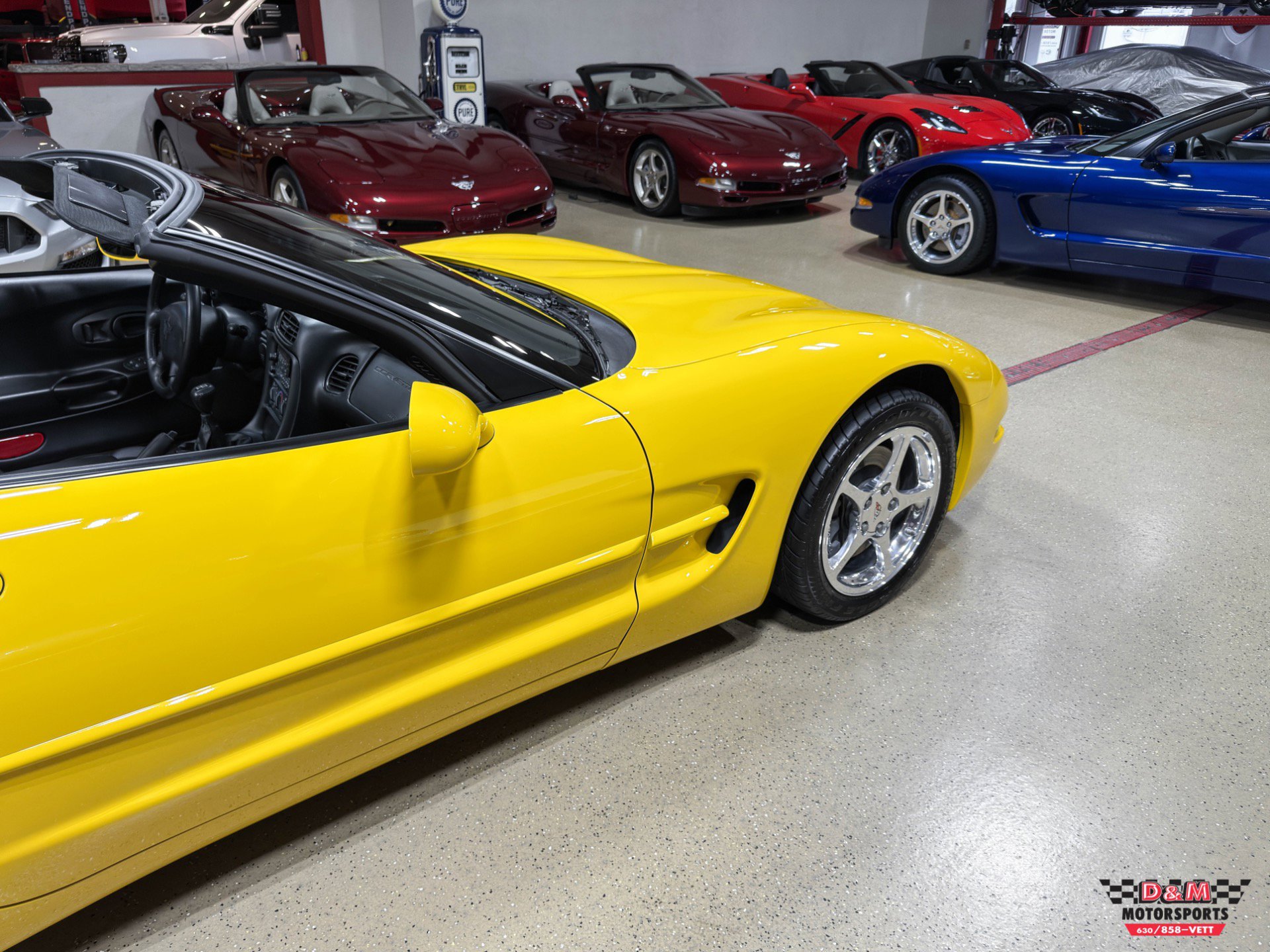 Used 2000 Chevrolet Corvette Convertible image 50