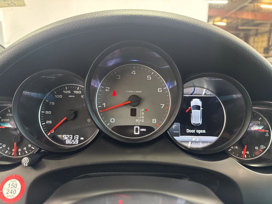Used 2016 Porsche Cayenne S AWD/4WD image 14