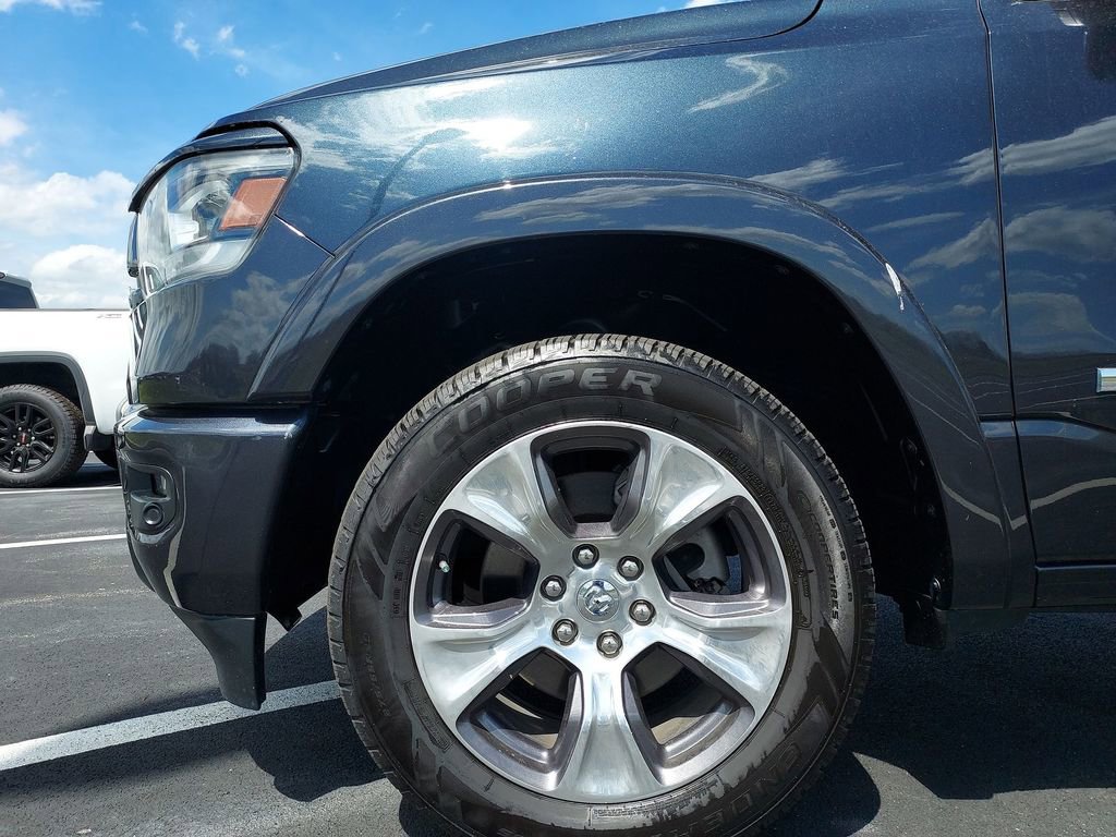 Used 2021 RAM 1500 Laramie w/ Sport Appearance Package image 16
