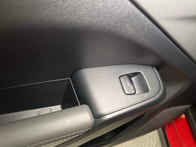 Used 2025 Subaru Crosstrek 2.0i Premium image 50