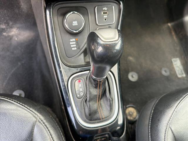 Used 2018 Jeep Compass Limited AWD/4WD image 15