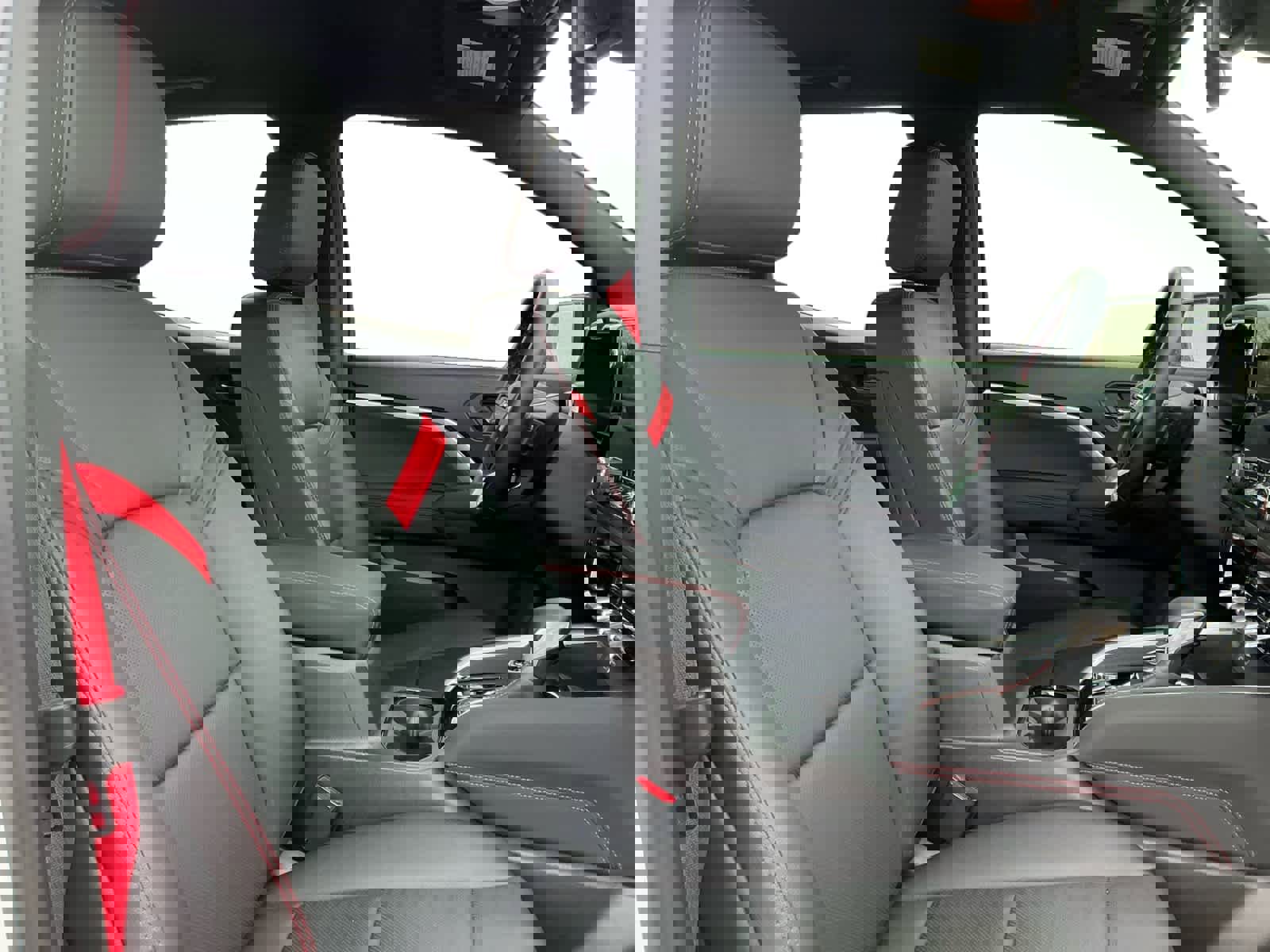 Used 2023 Chevrolet Colorado Z71 w/ Z71 Convenience Package 2 image 13