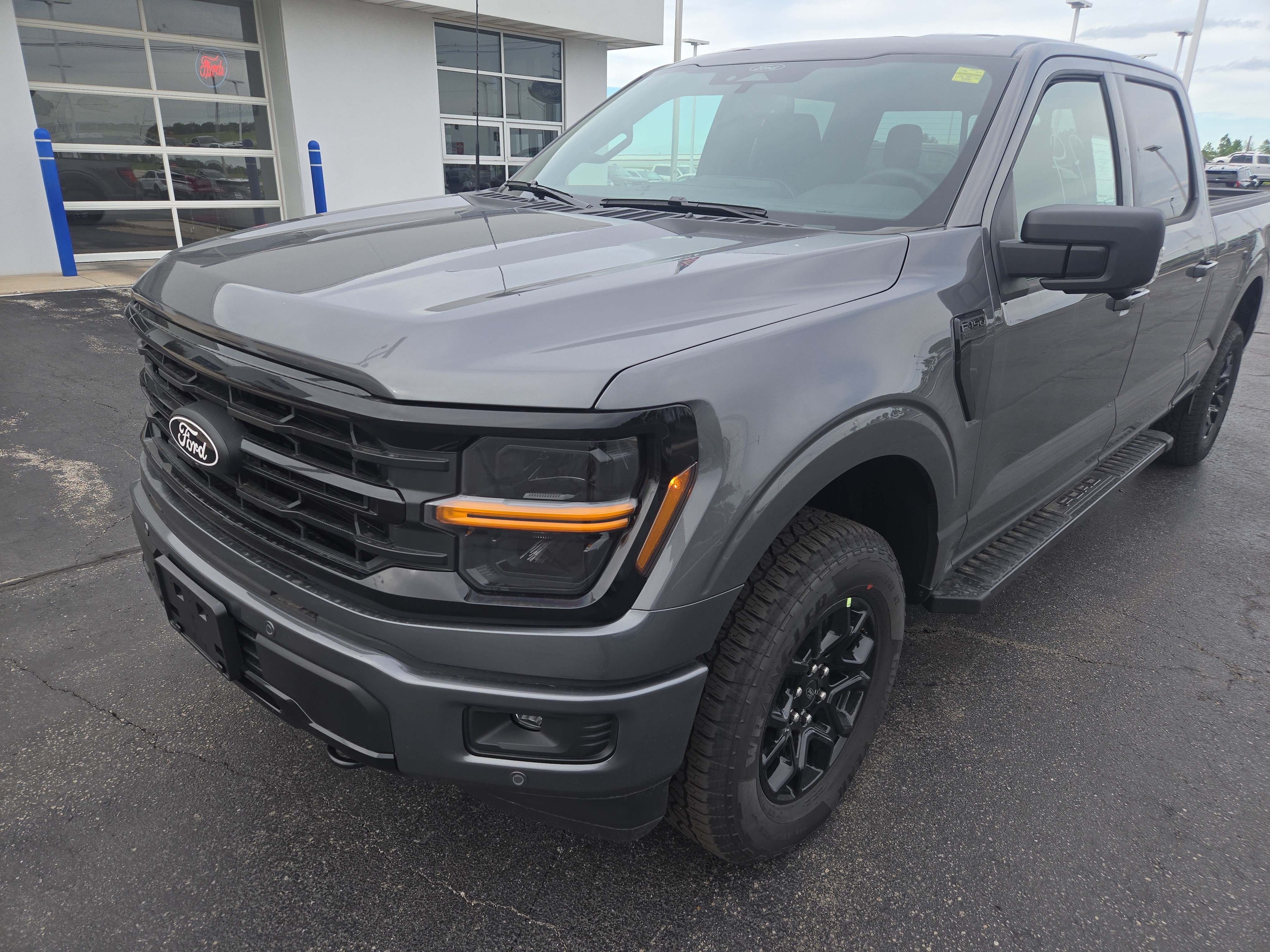 New 2026 Ford F150 XLT w/ Equipment Group 302A MID AWD/4WD image 2