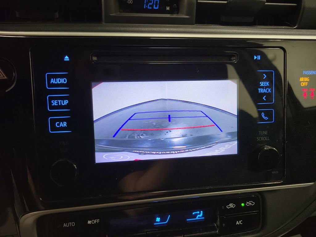 Used 2019 Toyota Corolla LE image 15