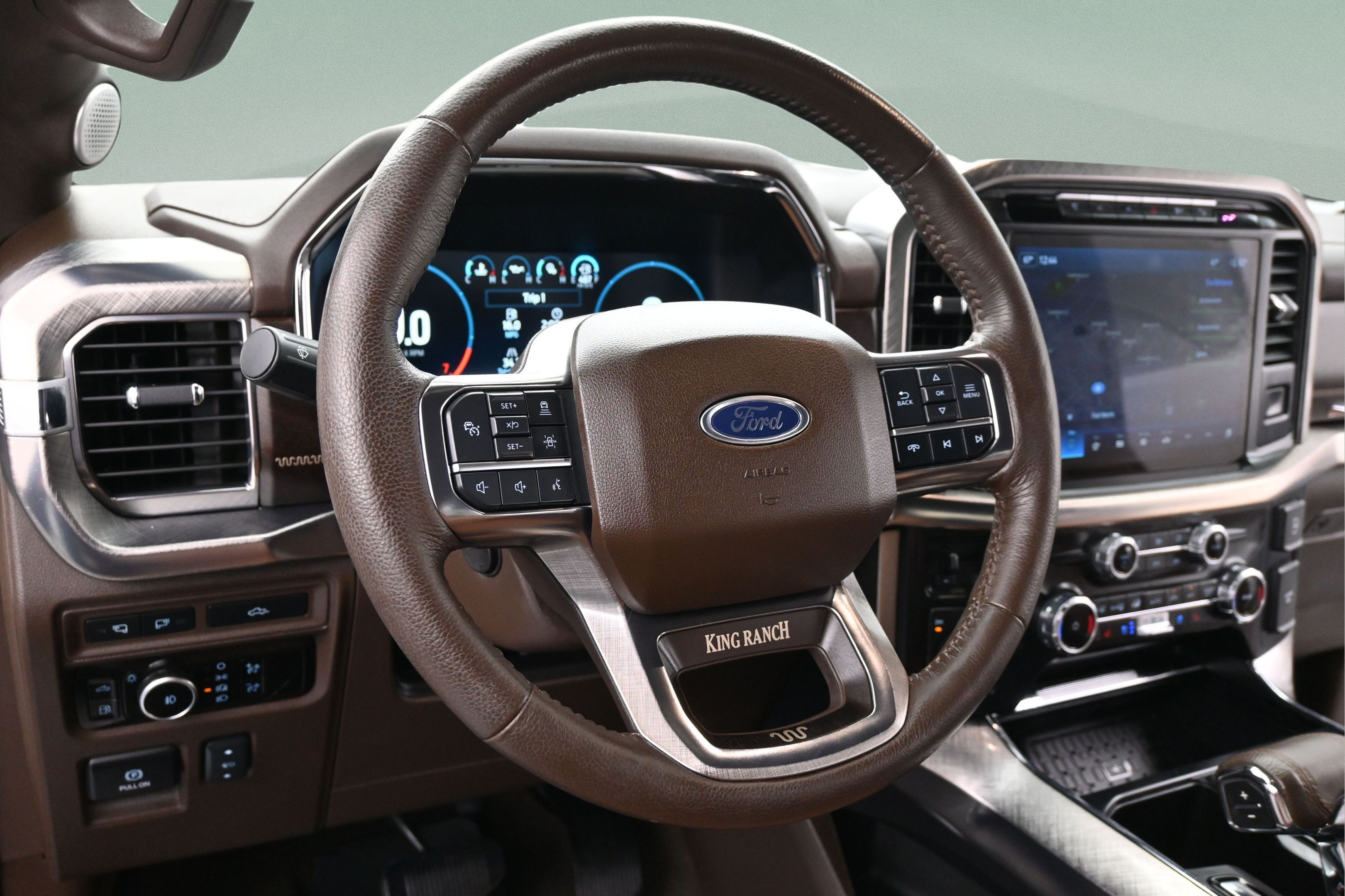 Used 2023 Ford F150 King Ranch w/ Equipment Group 601A High AWD/4WD image 13
