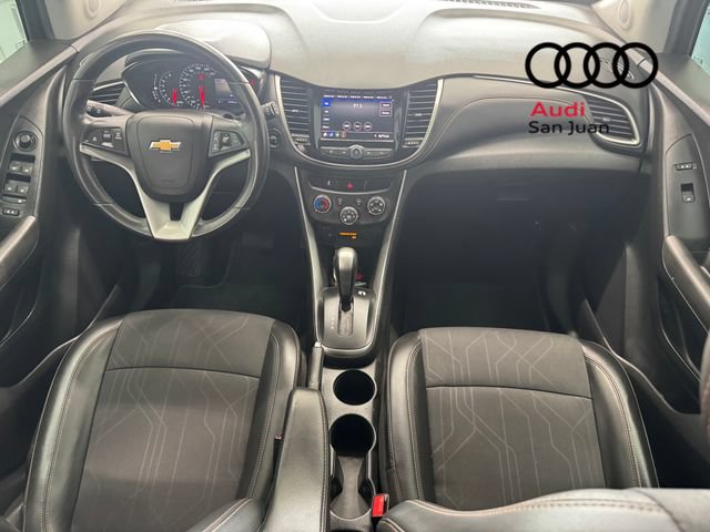 Used 2020 Chevrolet Trax LT w/ Driver Confidence Package FWD image 23