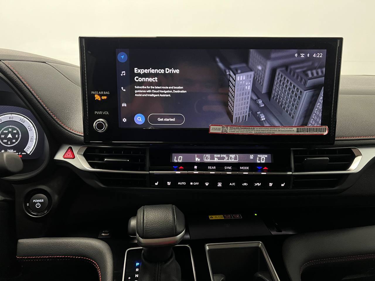 Used 2025 Toyota Sienna XSE w/ XSE Premium Package FWD image 17