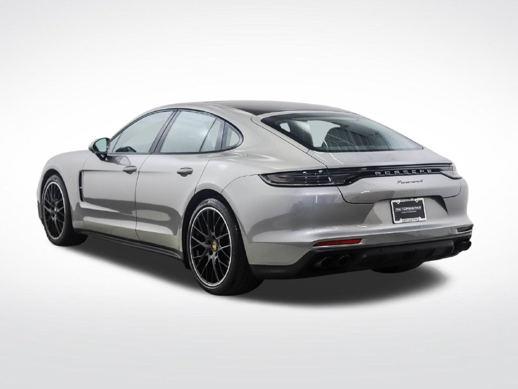 Used 2023 Porsche Panamera 4 Platinum Edition AWD/4WD image 3