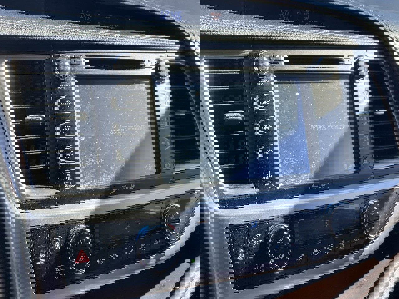 Used 2017 Toyota Highlander Limited image 6