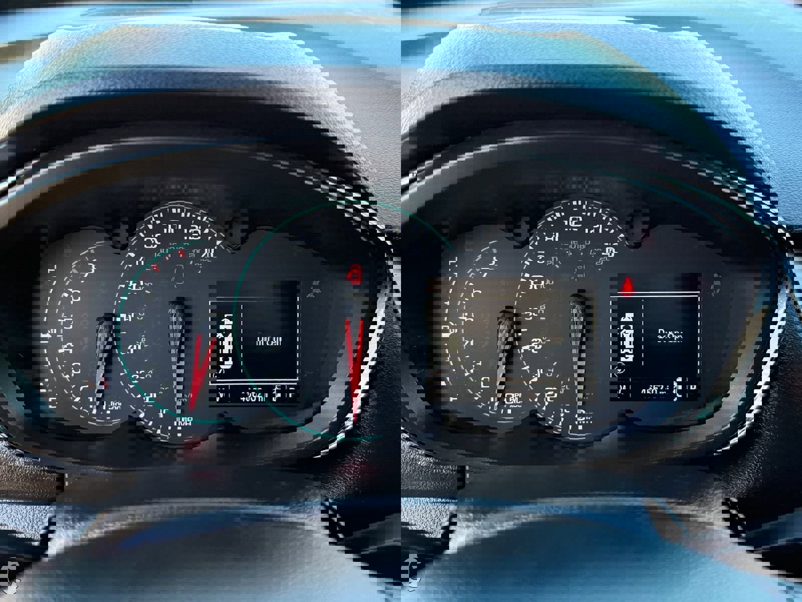 Certified 2022 Chevrolet Trax LT w/ LT Convenience Package AWD/4WD image 29