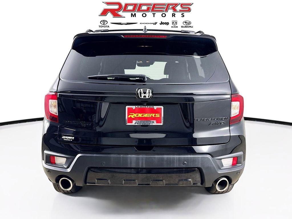 Used 2025 Honda Passport Black Edition image 7