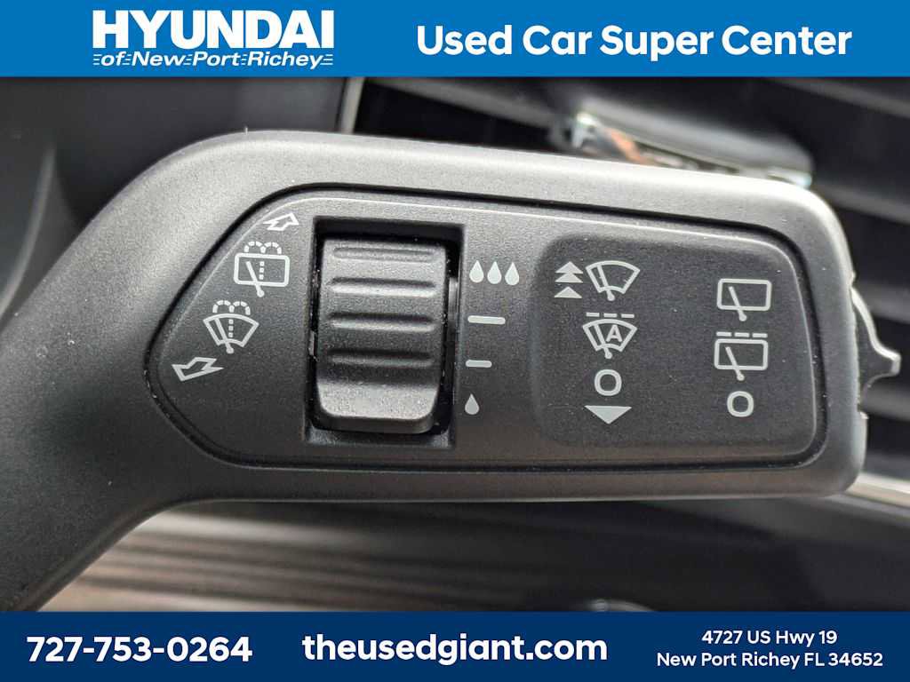 Used 2021 Ford Explorer Limited w/ Equipment Group 301A image 42