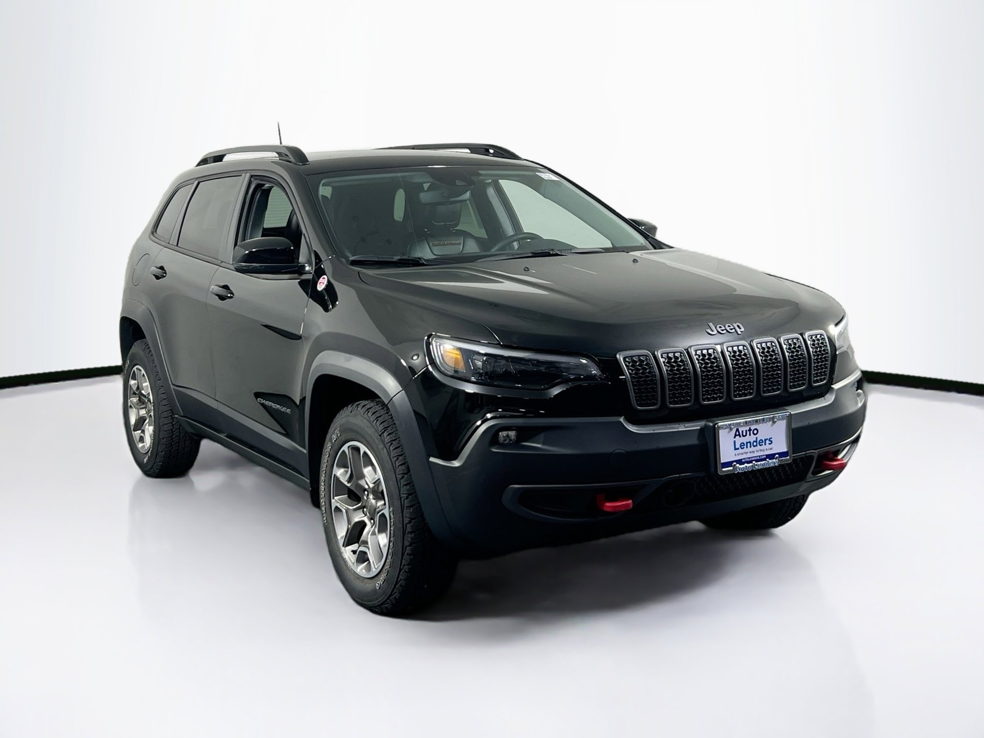 Used 2022 Jeep Cherokee Trailhawk image 3