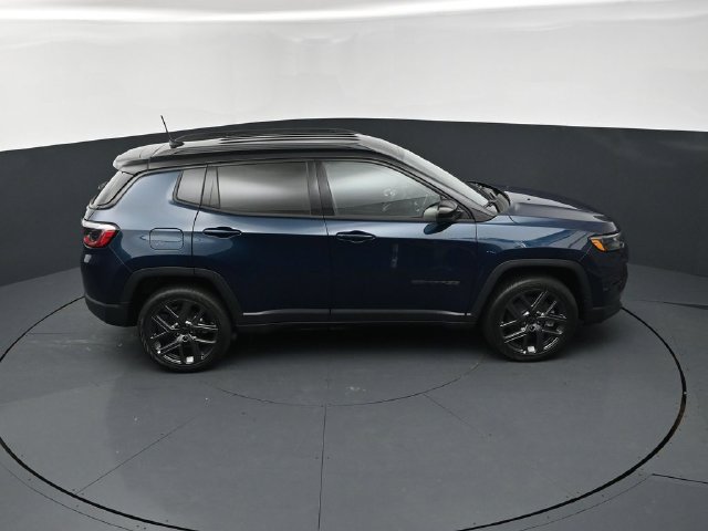 New 2026 Jeep Compass Limited AWD/4WD image 15